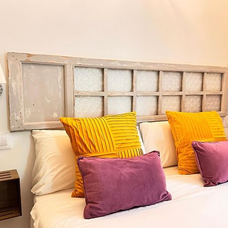 Palace House Hercules - Apartments Севілья Екстер'єр фото